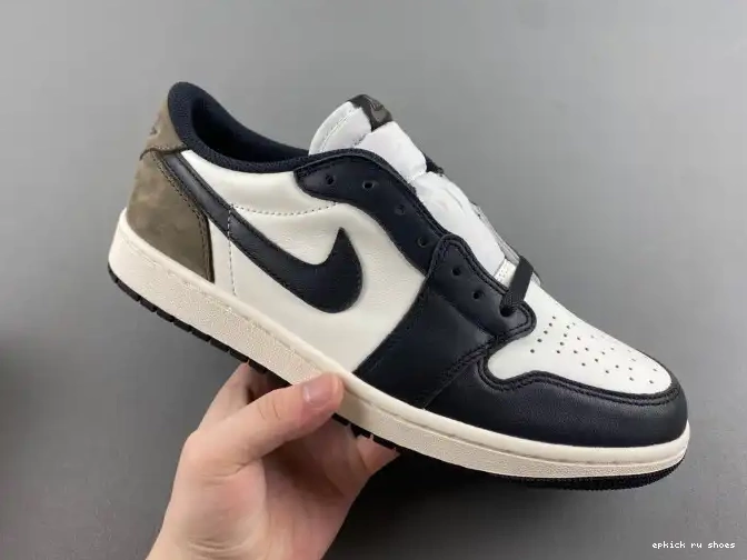 Cheap OG Mocha Air CZ0790-102 1 Low Jordan 0526